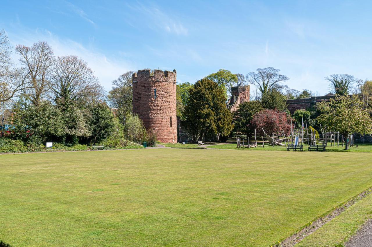 Tower View Chester Exterior foto
